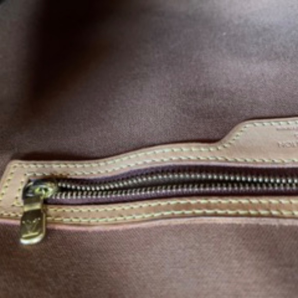 Authentic Louis Vuitton Monogram Abbesses Messenger - Picture 8 of 10